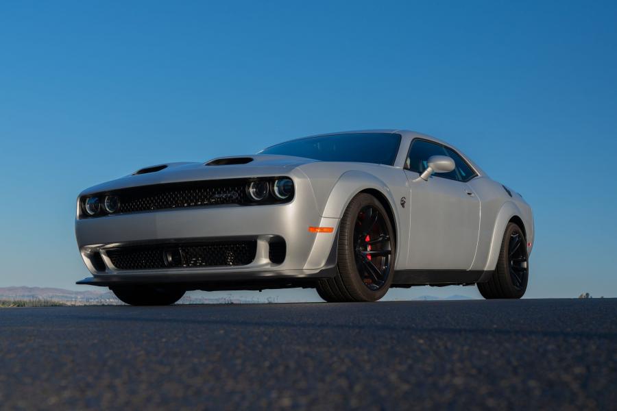  Dodge Challenger SRT Hellcat Widebody (LC) 2018 года  (фото 22 из 24)
